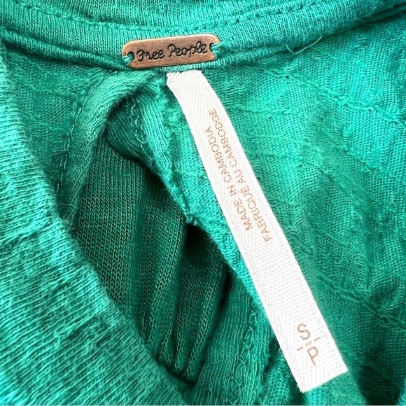 Free People Right On Time Vibrant Green Tiered Tunic Top Womens Small - Picture 15 of 15